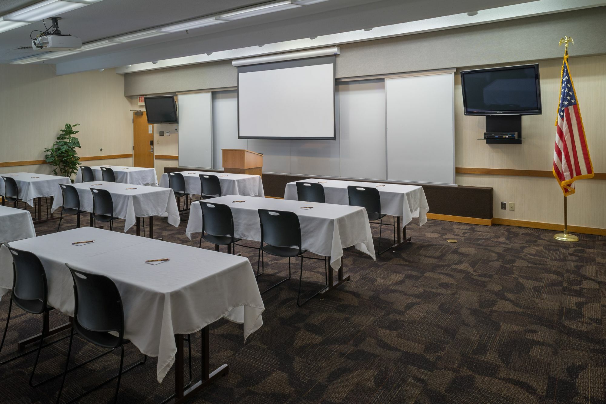 Livinn Hotel Cincinnati North/ Sharonville Ngoại thất bức ảnh