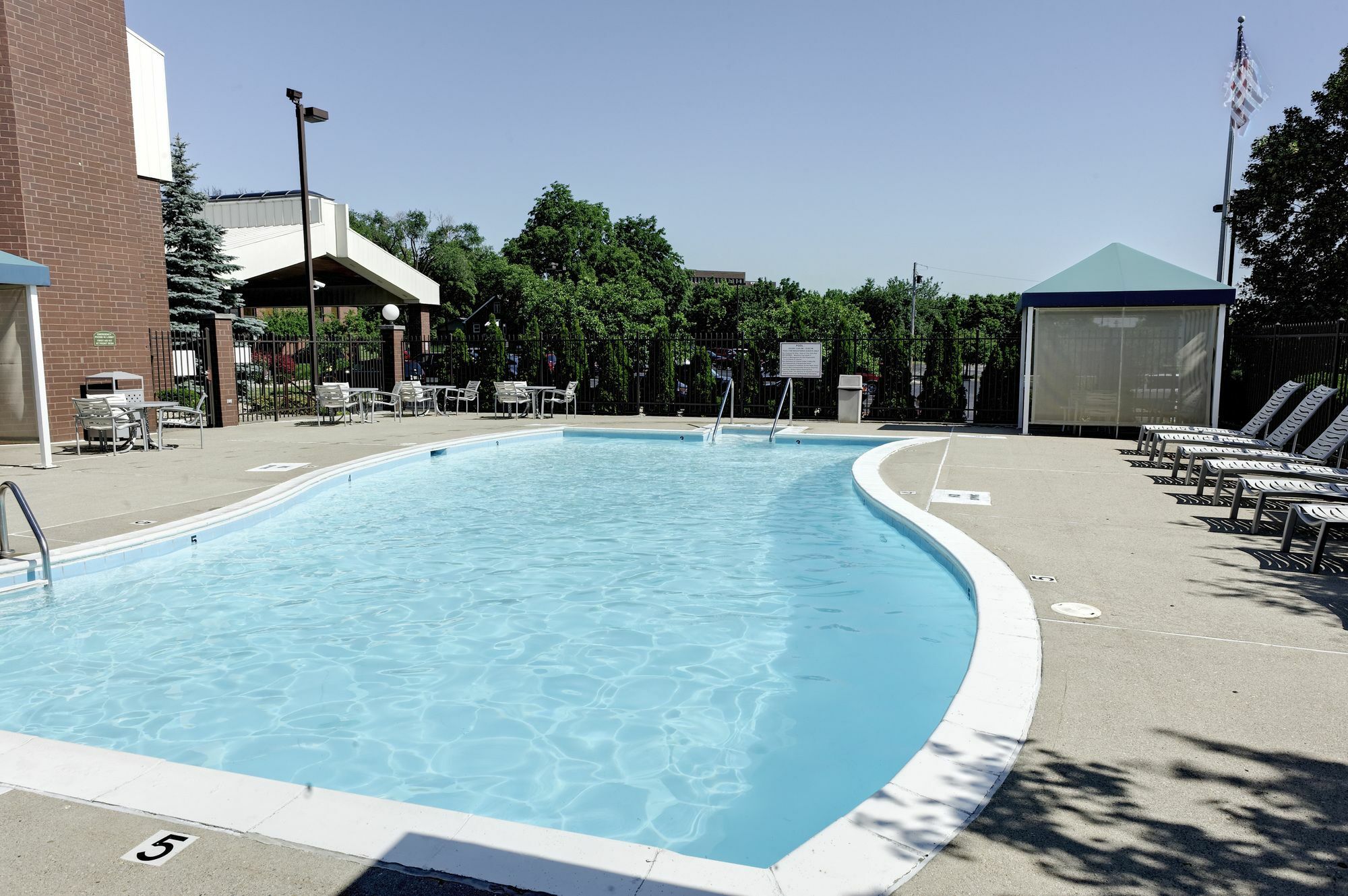 Livinn Hotel Cincinnati North/ Sharonville Ngoại thất bức ảnh